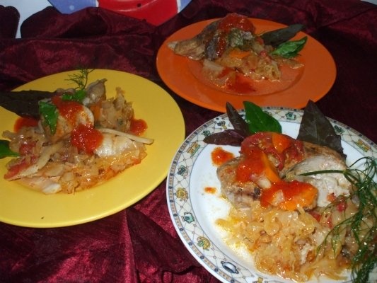 Jambon pe varza  la tava