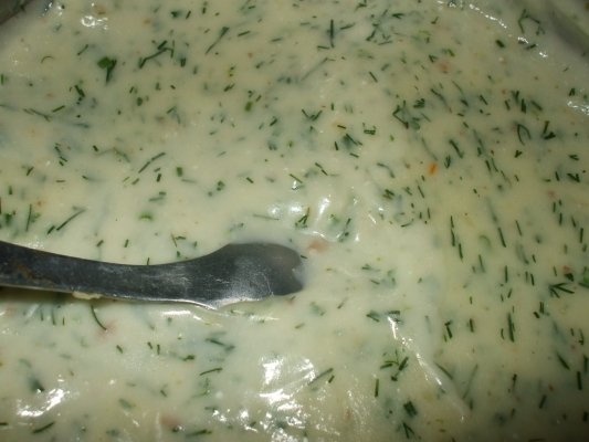 Pui rasol cu legume si sos de marar