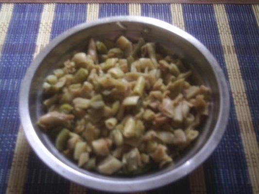 Rosii umplute cu fasole verde