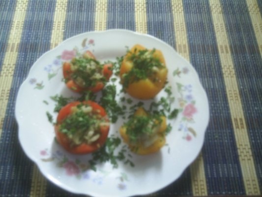 Rosii umplute cu fasole verde