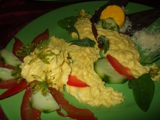 Pasta de oua cu cascaval