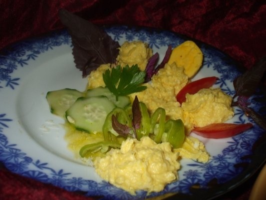 Pasta de oua cu cascaval