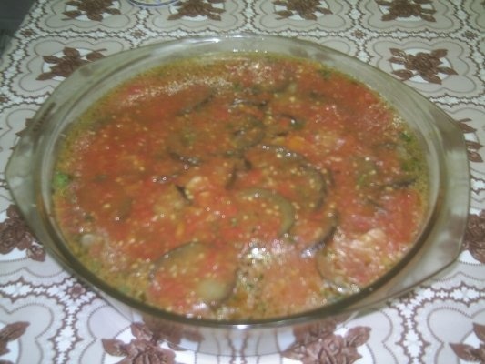 MANCARE DE VINETE FARA CARNE