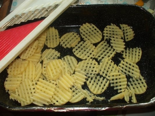 Cartofi prajiti cu cascaval