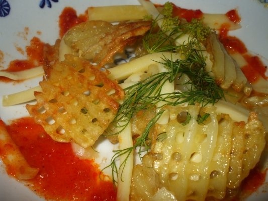 Cartofi prajiti cu cascaval