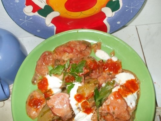 Castraveti umpluti cu afumatura