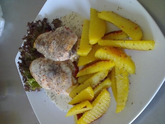 Pollo italiano si cartofi cu rozmarin