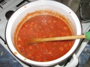 Spaghete cu sos de rosii si ciuperci