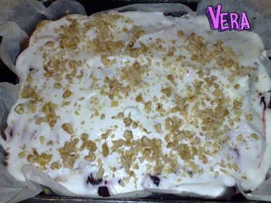 Prajitura sara-bezea si gem