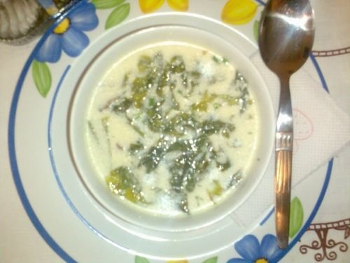 Ciorba de salata verde - ca la mama acasa!