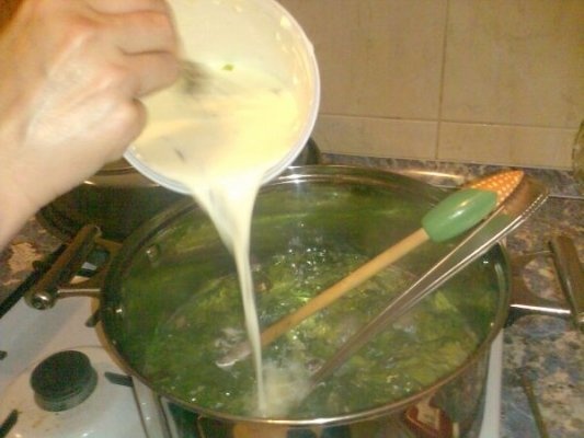 Ciorba de salata verde - ca la mama acasa!