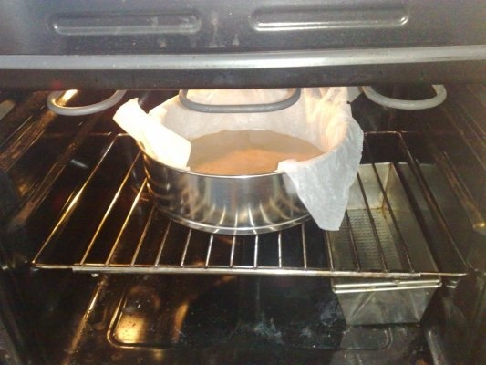 Tort cu mousse de ciocolata