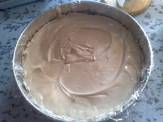 Tort cu mousse de ciocolata