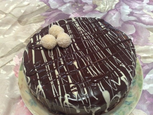 Tort cu mousse de ciocolata