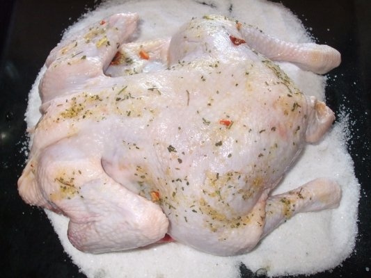 PUI PE SARE LA CUPTOR