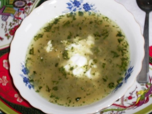 Supa din frunze verzi de morcov Tradaro