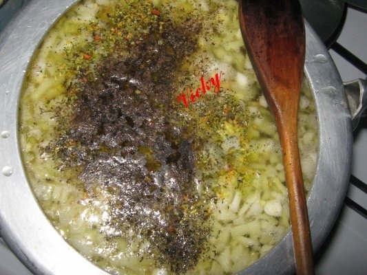 Bors ardelenesc de pui cu smantana