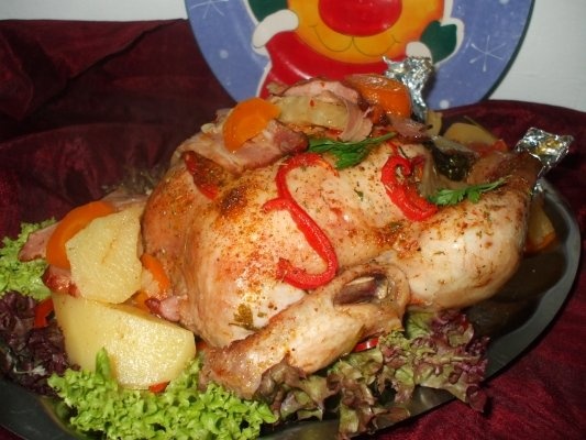 Pui cu cartofi la tava