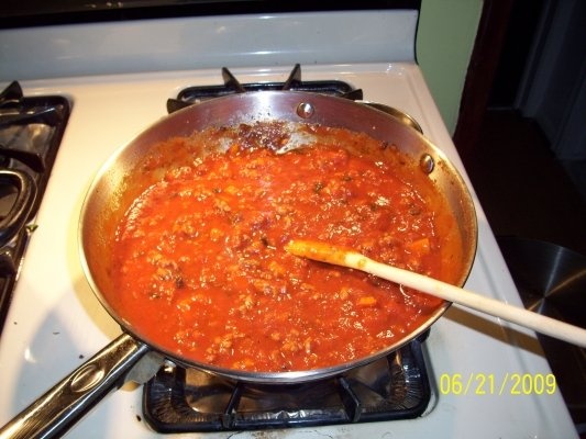 Spaghetti cu carne de pui