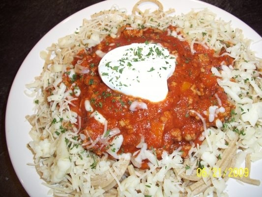 Spaghetti cu carne de pui