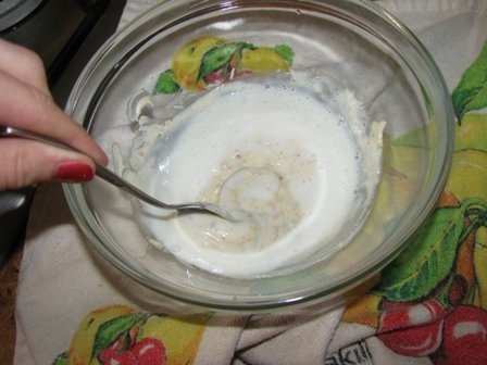 Inghetata de iaurt cu ciocolata alba