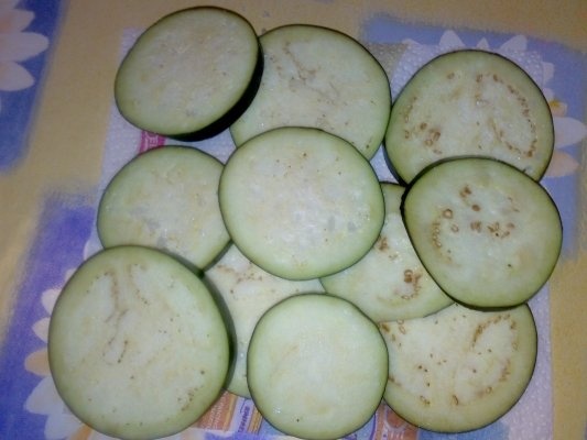 Tarta vegetala cu dovlecei si vinete