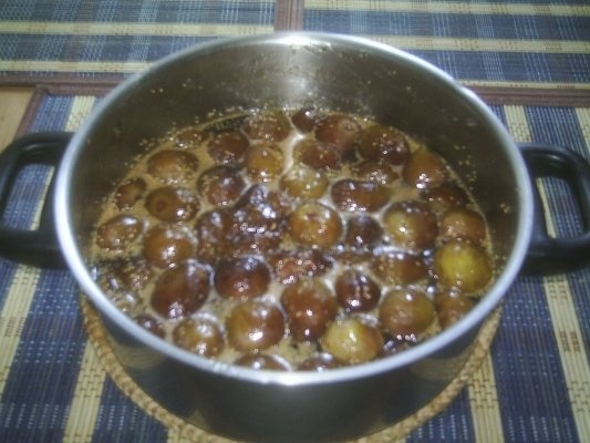 DULCEATA DE SMOCHINE VERZI SI ROSII