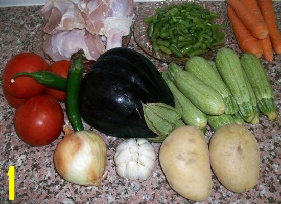 Pui cu legume,la cuptor(specific arab)
