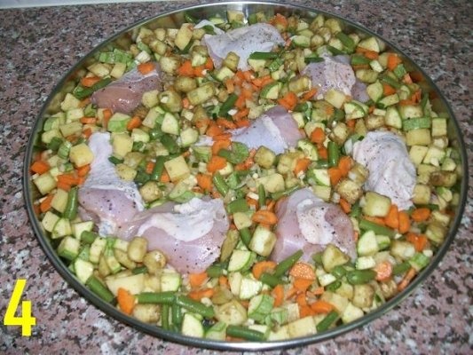 Pui cu legume,la cuptor(specific arab)