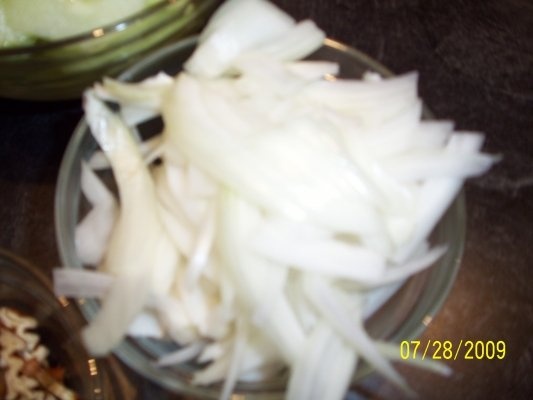 Salata de castraveti cremoasa