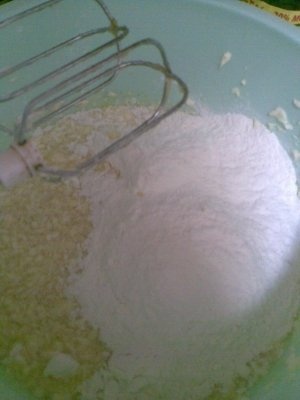 Briose cu afine si visine