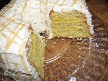 Tort cu cocos si crema de lamaie