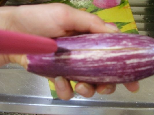 Vinete umpute cu carne la cuptor