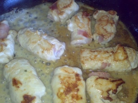 Rulada din piept de pui