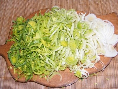 Paste cu piept de pui si praz