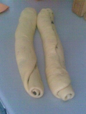 Cozonac impletit cu mac