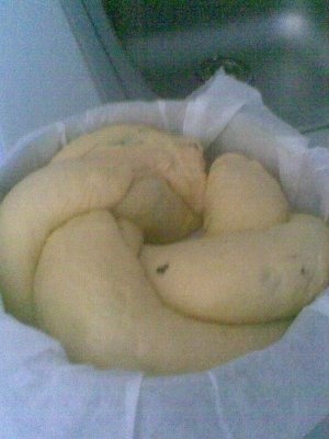 Cozonac impletit cu mac