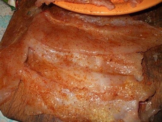 Piept de pui natur cu salata de rosii