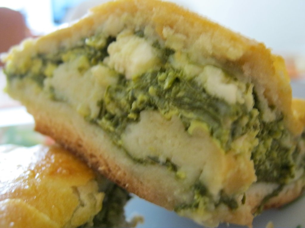 Placinta cu spanac si branza