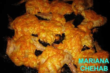 Aripioare de gaina marinate in sos de maionezacu morcov