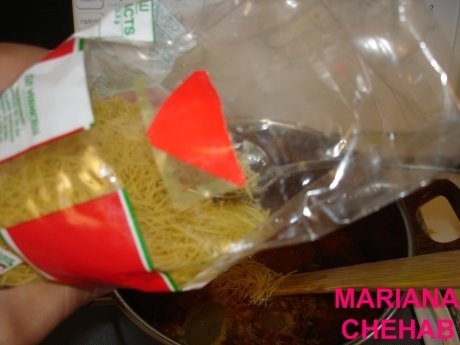 Ciorbita din gaina Tunisian