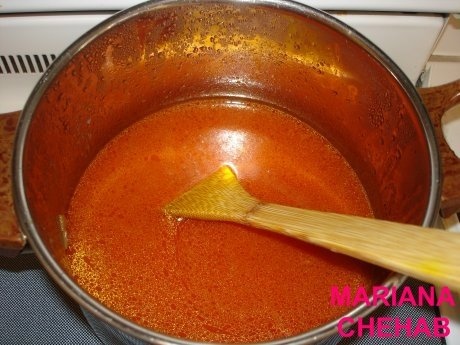 Ciorbita din gaina Tunisian