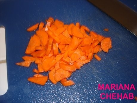 Ciorbita din gaina Tunisian