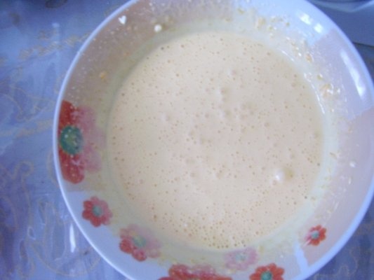 PRAJITURA CU OUA SI VISINE