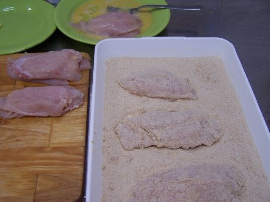 Snitel de pui umplut cu sunca si cascaval (Amestec de arome!)