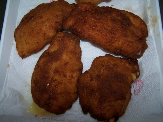 Snitel de pui umplut cu sunca si cascaval (Amestec de arome!)