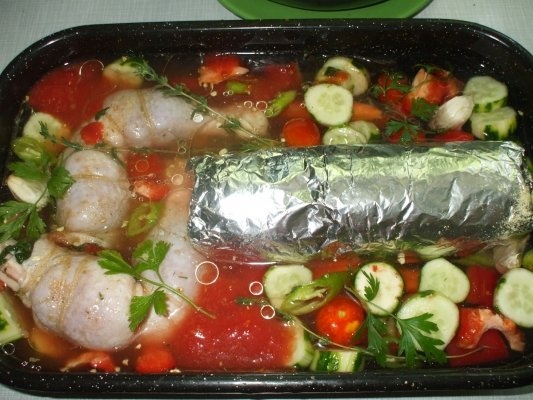 Rulouri din piept de pui si pulpe cu spanac