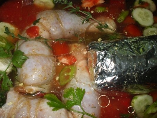 Rulouri din piept de pui si pulpe cu spanac