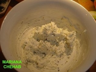 Solduri de gaina cu rozmarin si cu cascaval Filadelfia