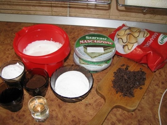 Tort de inghetata Tiramisu